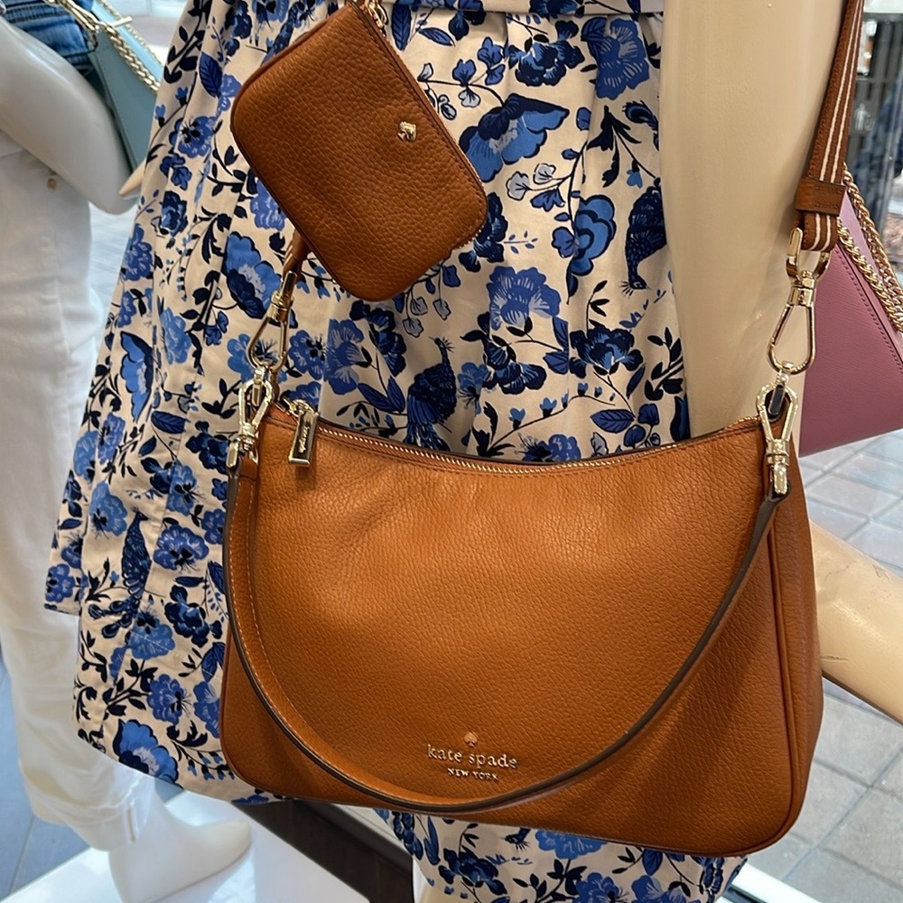 Kate Spade Rosie Shoulder Bag With Tech Attachment AirPod 
Warm Gingerbread 
NWT - Picture 13 of 16